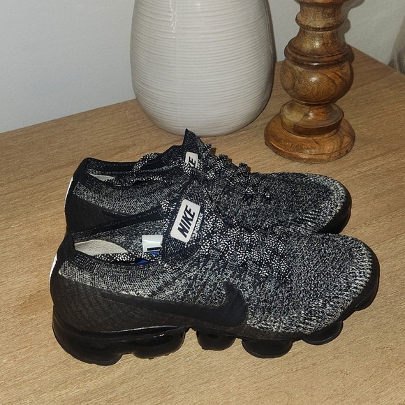 Nike Shoes - Nike vapor max